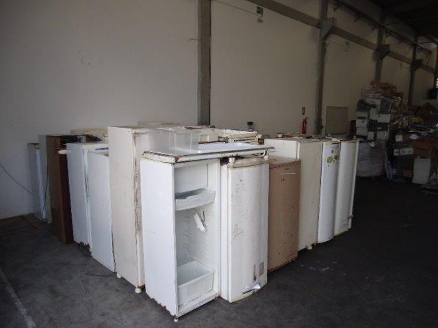 Descarte de resíduos industriais