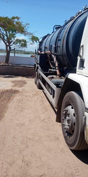 Desentupidora de fossa